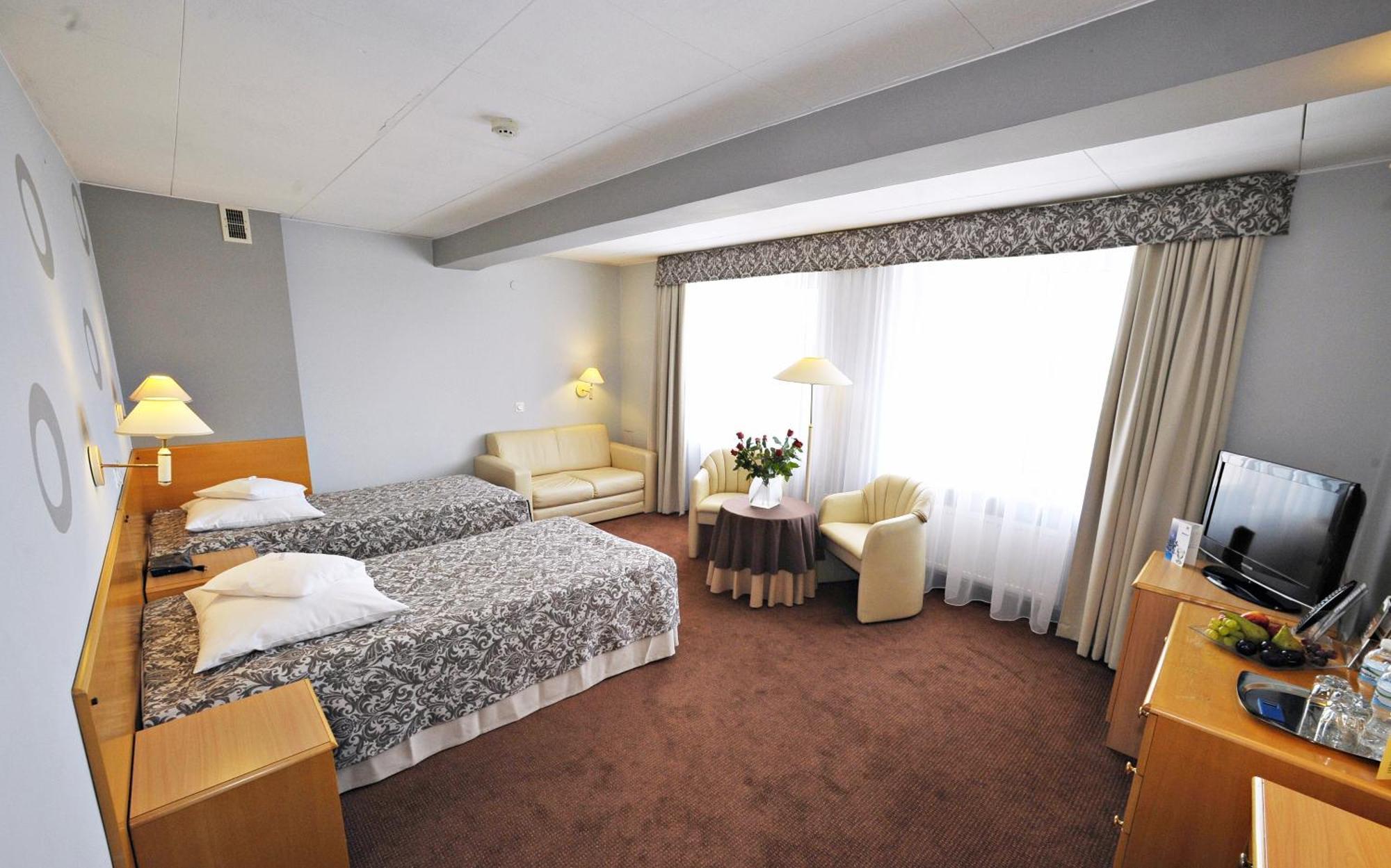 Hotel Sport Bełchatów 部屋 写真